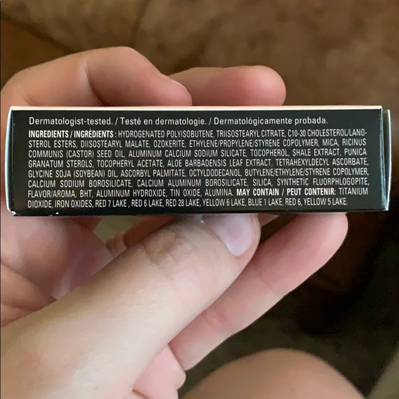 Mary Kay Nourishine plus lip gloss - Fancy Nancy - Picture 3 of 3